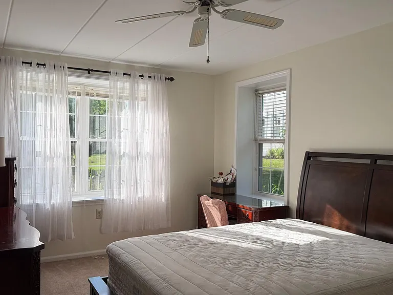 4115 Centennial Sta — Photo 24