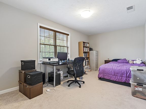 3rd image of 4 Fairview St #10-1-1