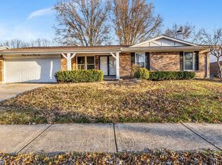 3736 Argonne Forest Dr, Florissant, MO
