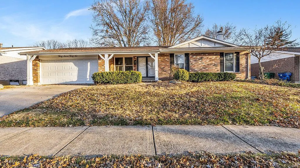 3736 Argonne Forest Dr photo 1
