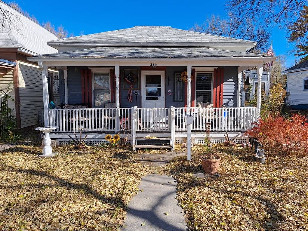 230 Shelton St, Chadron, NE 69337 MLS 11203025 Zillow