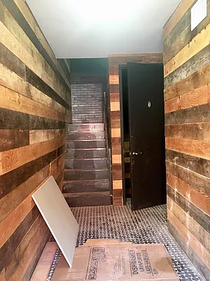 Rented by Kaliope Voulkoudis, LREB | media 22