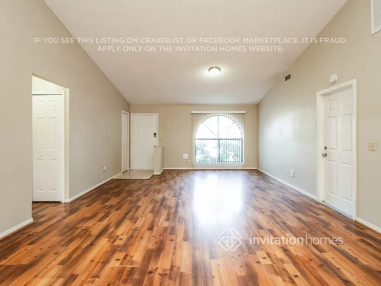 3001 Galaxy St — Photo 3