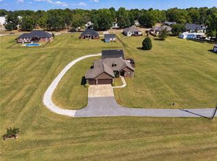 210 Holmes St, Prairie Grove, AR 72753
