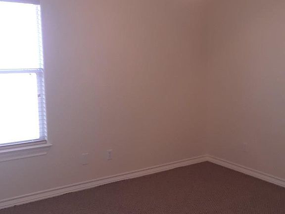 5th image of 809 Santos Ave #90