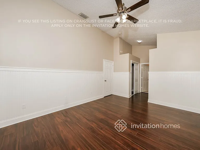 7699 Thornlee Dr — Photo 10