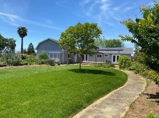 1472 Abramson Rd, Santa Rosa, CA 95401