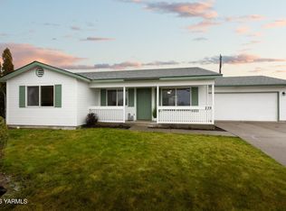 239 Joyce Pl, Yakima, WA 98908