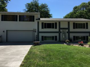 1207 State Ave, Dell Rapids, SD 57022