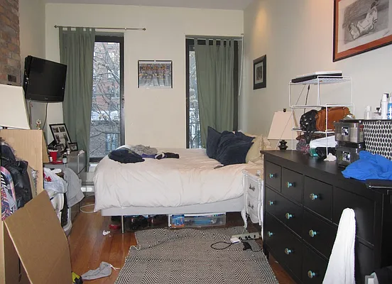 Rented by Cord Realty Group | media 21