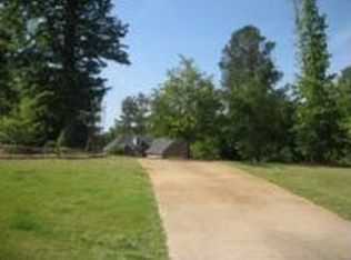 245 Falls Xing, Covington, GA 30016