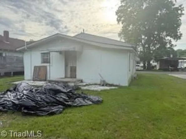 806 S Martin St, Fremont, NC 27830
