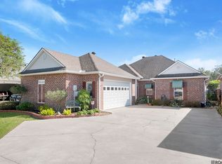 17234 Rue Vlg, Prairieville, LA 70769