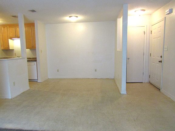 4th image of 5209 Charbar Dr APT C