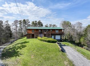 2440 Levee Way, Sevierville, TN 37876