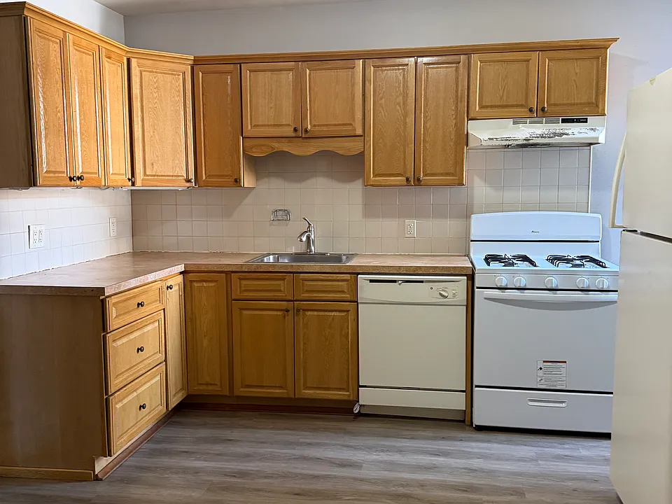 4225 Cottman Ave #1