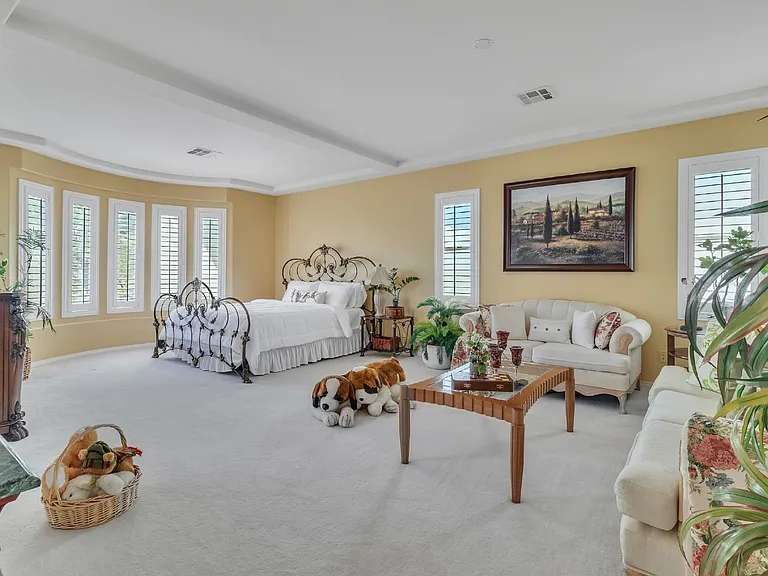 1455 Foothills Village Dr — Photo 40