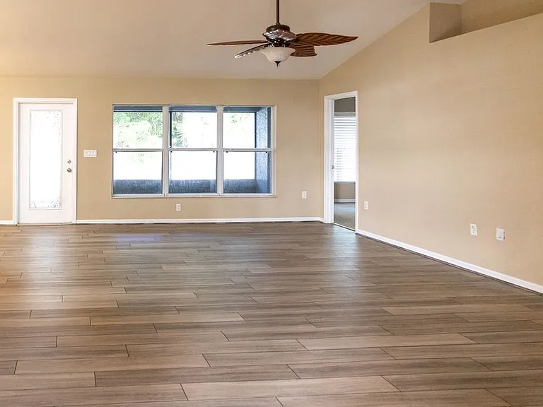 4213 Garden Blvd — Photo 15