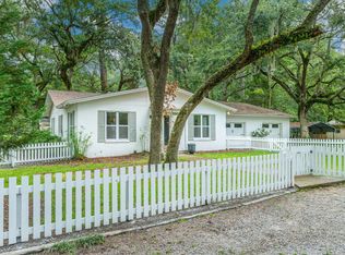 266 Pitts Bayshore Dr, Freeport, FL 32439