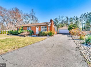 17004 10th St, King George, VA 22485