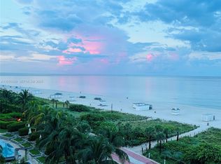 Coritnhian, Miami Beach, FL 33140