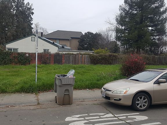 3rd image of 3609 23rd Ave