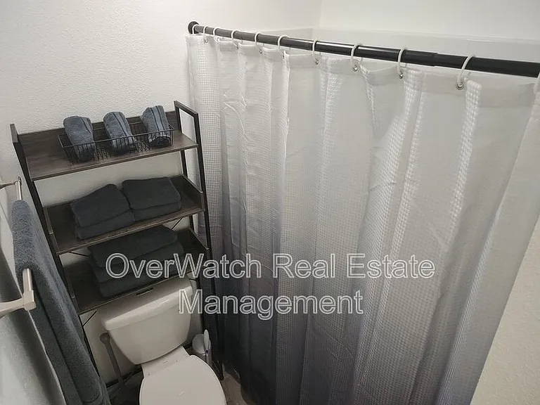 4620 Reka Dr #B22 — Photo 7