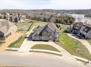 310 Stonebrook Poin, Lebanon, TN 37087