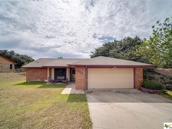 2nd image of 2306 Tiffany Dr