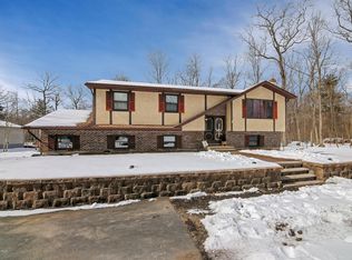 1121 Browning Rd, East Stroudsburg, PA 18301