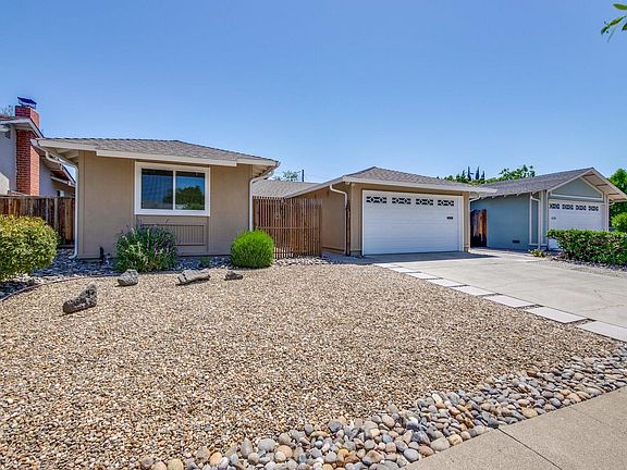 4th image of 2288 Maroel Dr