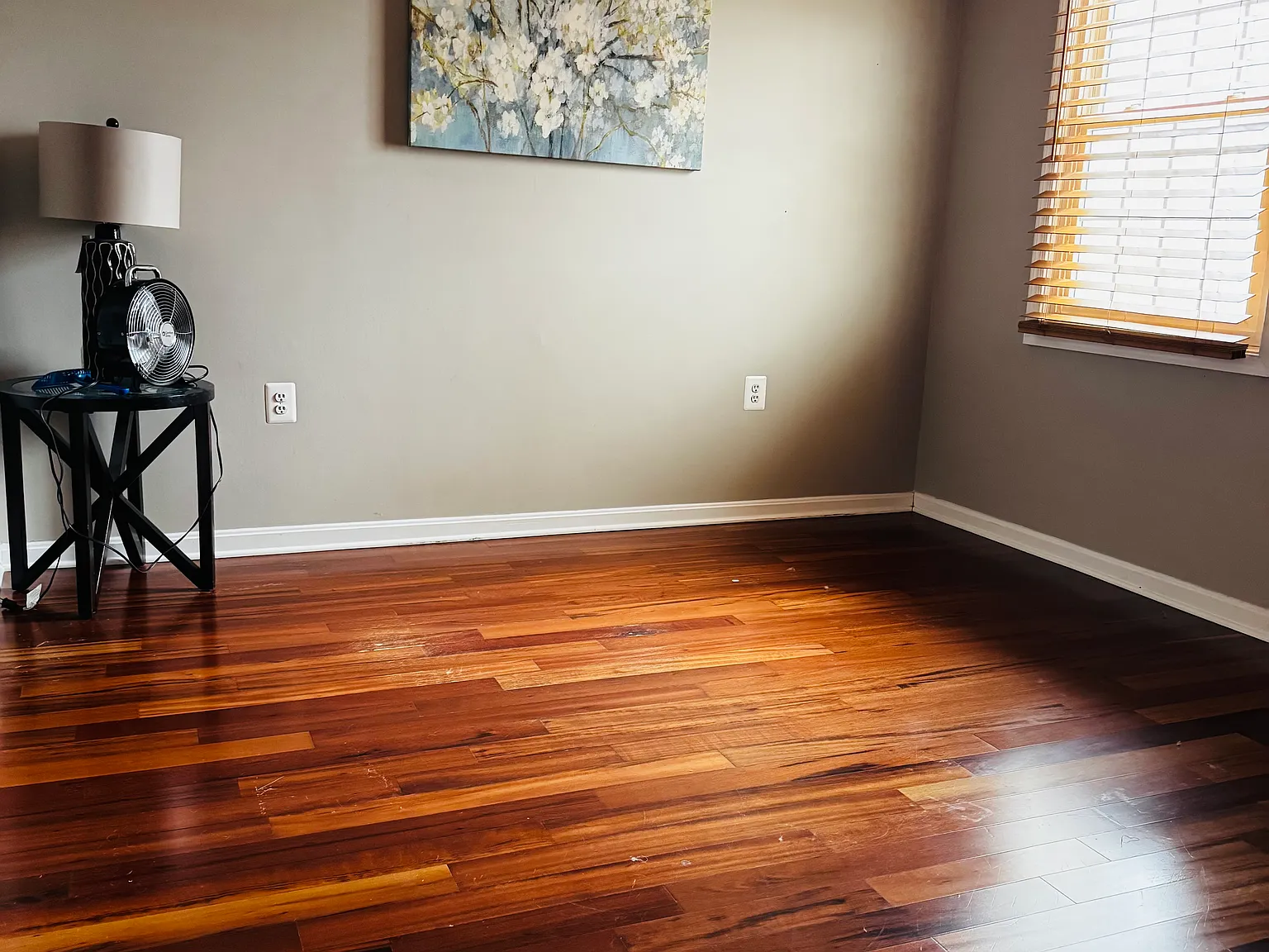 2 bed, 780 sqft, $2,000 — Photo 2
