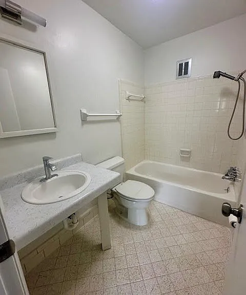 2601 Hillsboro Pike #B11 — Photo 14