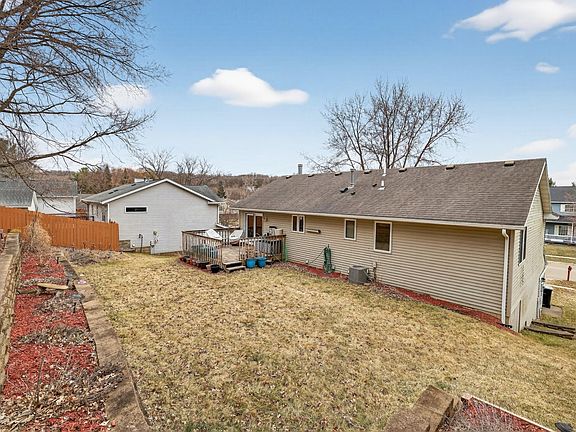 4th image of 2826 Northern Slopes Ln NE
