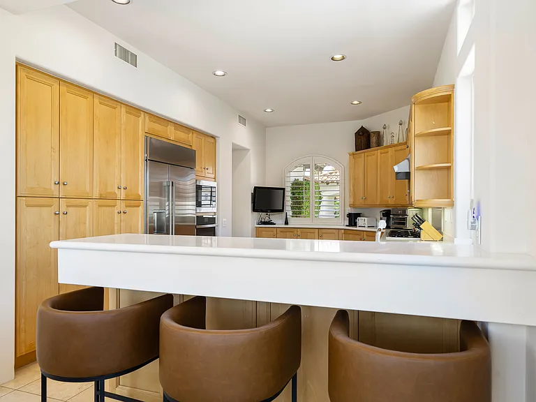 79695 Mandarina — Photo 15