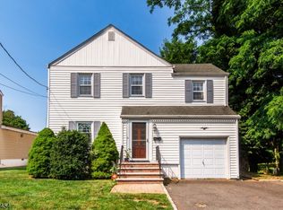 906 Maurice Ave, Rahway City, NJ 07065