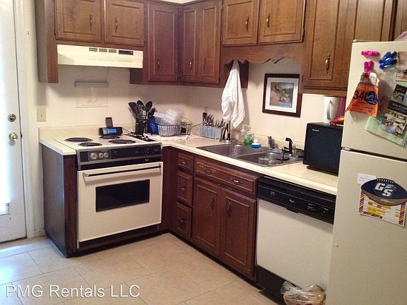 3rd image of 140-15 Lanier Dr #155
