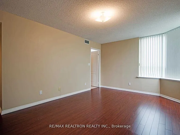 850 Steeles Ave W #1103 — Photo 24