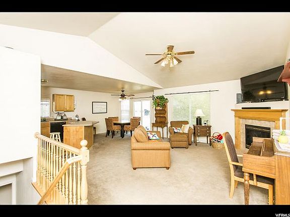 4th image of 6059 W Castle Ln