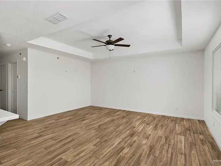 524 S King Rd #12 — Photo 5