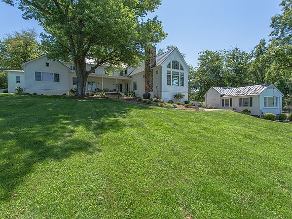 5th image of 22461 Sam Fred Rd