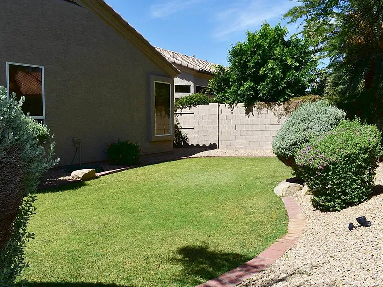 5410 E Campo Bello Dr — Photo 15