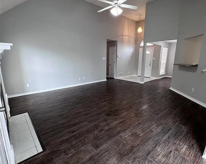 5316 Pebblestone Dr — Photo 4