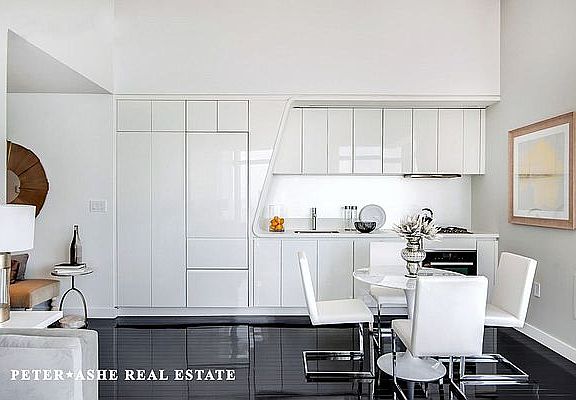 5th image of 123 Washington St Penthouse 54-A