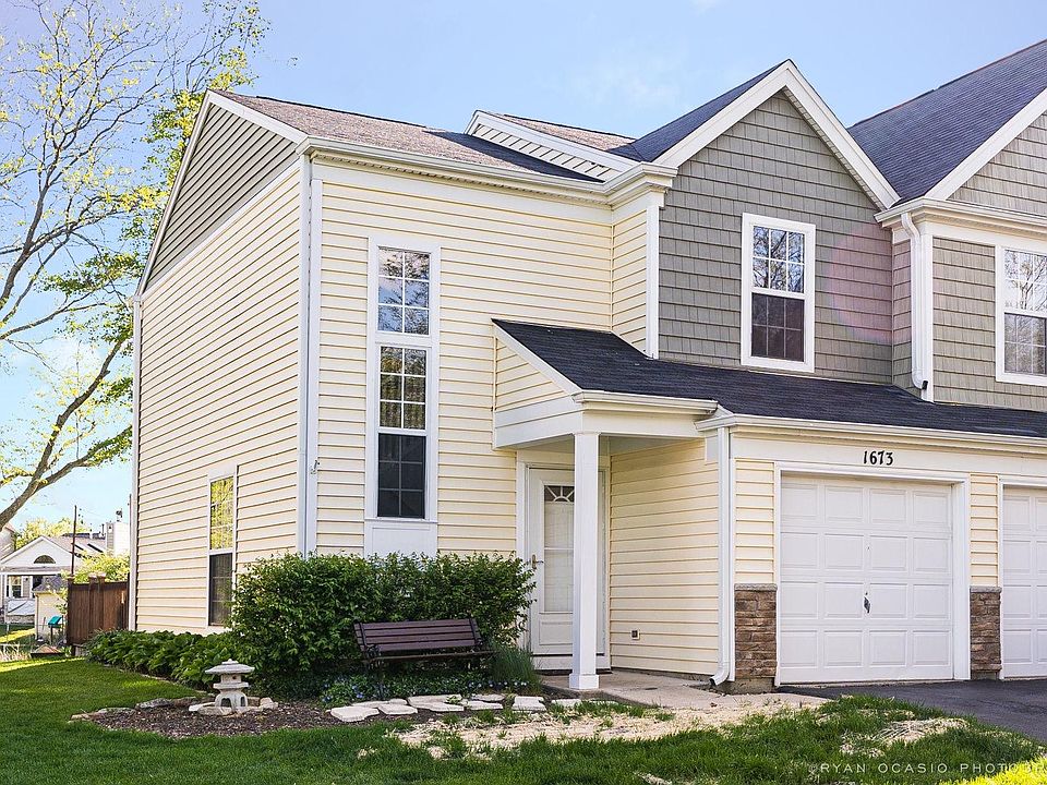 1st image of 1673 College Green Dr