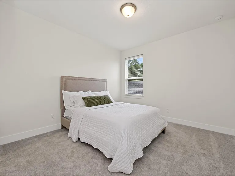 24522 Keswick Valley Way — Photo 27