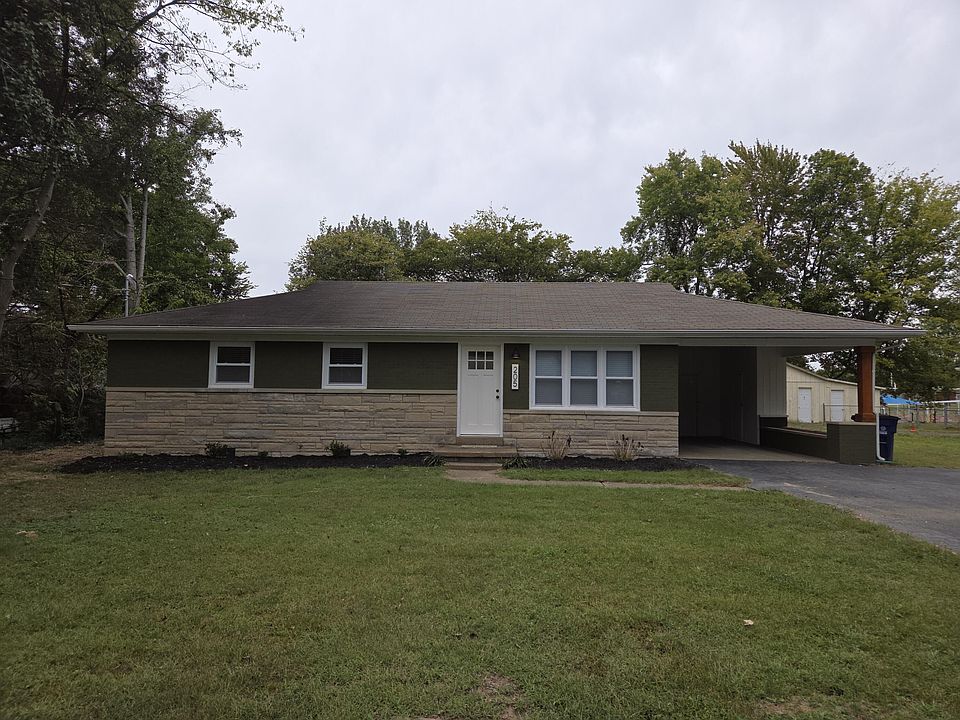 1st image of 205 Riverside Dr