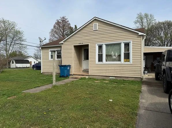 406 NW 6th St, Fairfield, IL 62837