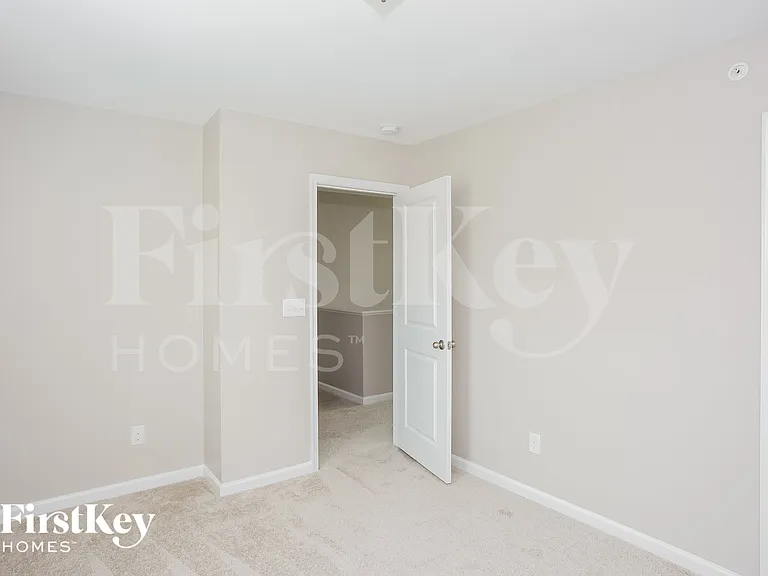2397 Willow Pond Ln SE — Photo 10