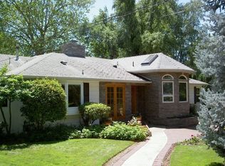 726 Keene Dr, Medford, OR